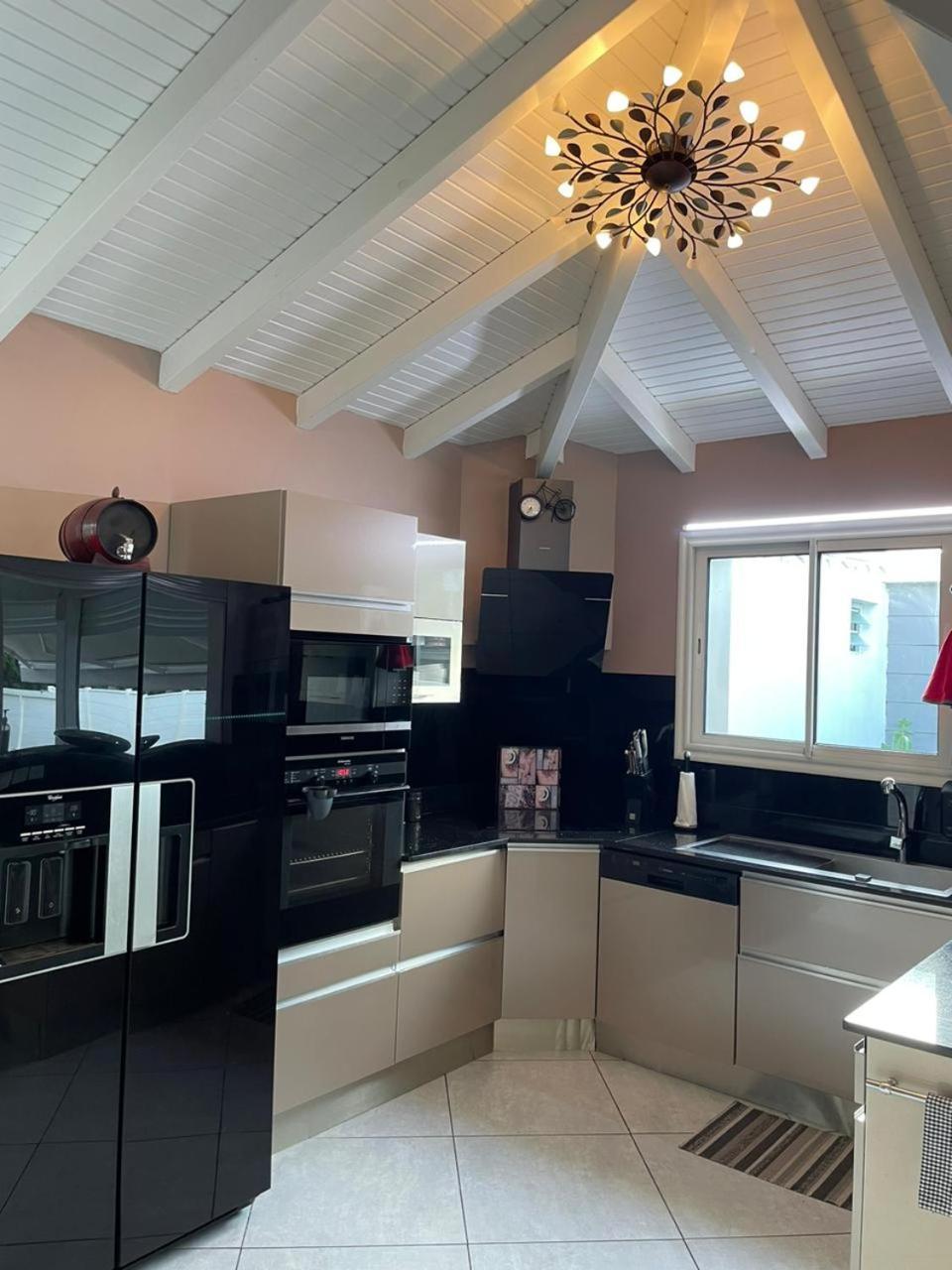 Villa Almeida A 500M De La Plage Courcelles Eksteriør bilde